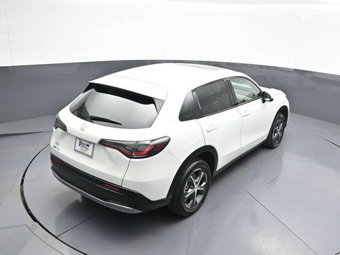 Certified 2024 Honda HR-V EX-L image 37