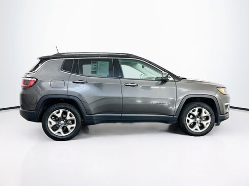 Used 2020 Jeep Compass Limited AWD/4WD image 10