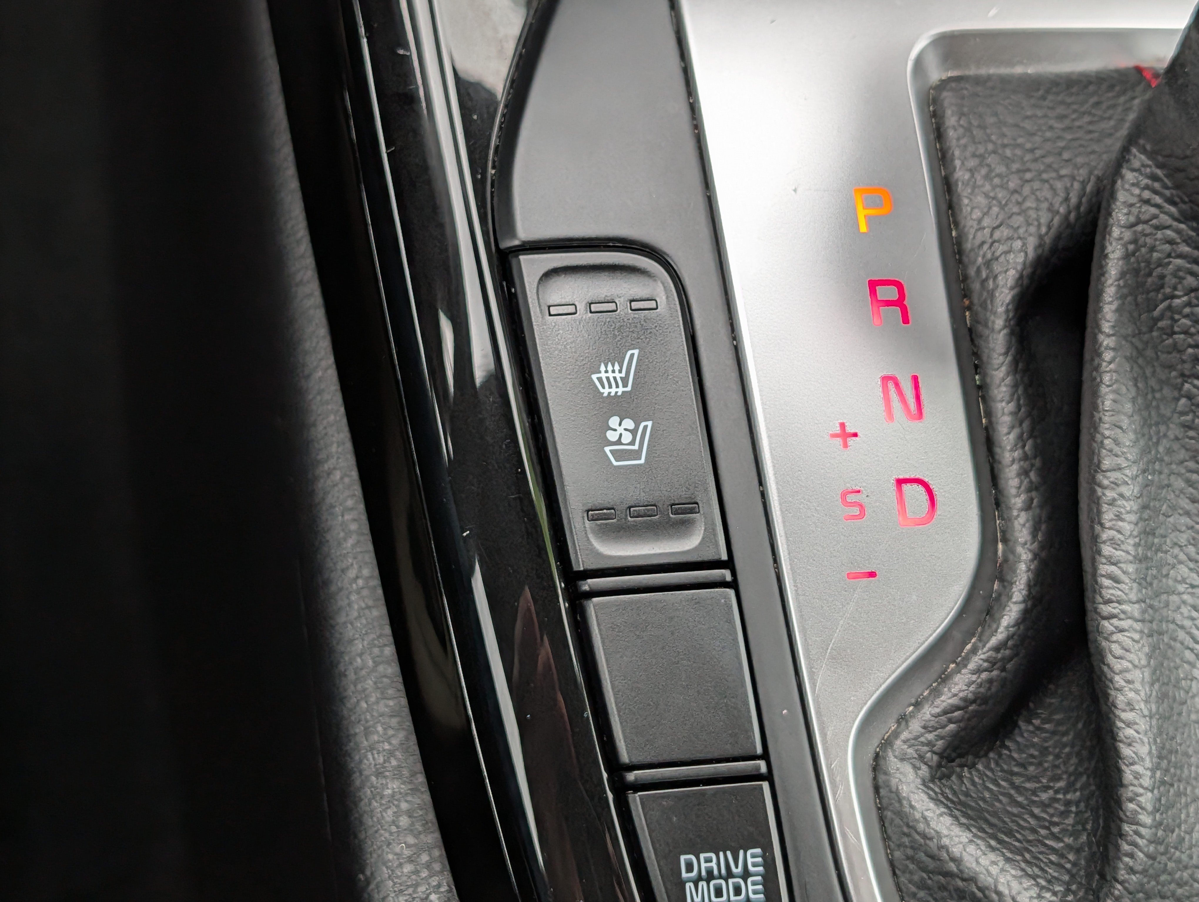 Certified 2022 Kia Forte GT w/ GT2 Package FWD image 28
