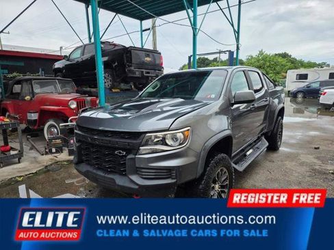 Used 2021 Chevrolet Colorado ZR2 image 3