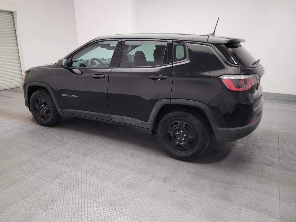 Used 2019 Jeep Compass Sport FWD image 3