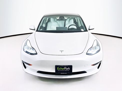 Used 2021 Tesla Model 3 Standard Range Plus RWD image 2