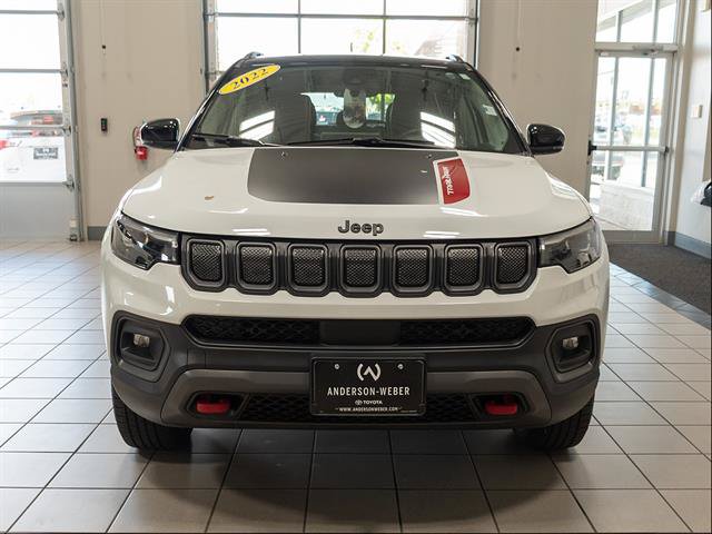 Used 2022 Jeep Compass Trailhawk w/ Trailhawk Elite Group AWD/4WD image 3