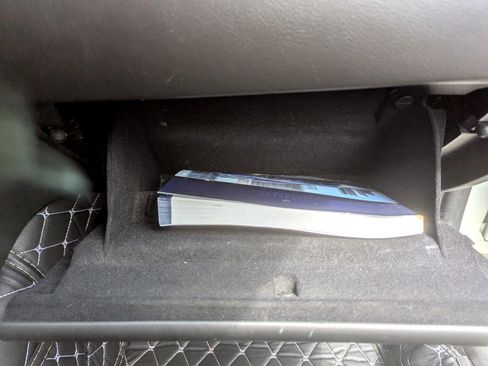 Used 2014 Maserati GranTurismo MC image 43