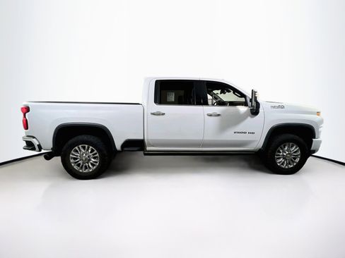Used 2021 Chevrolet Silverado 2500 High Country AWD/4WD image 4