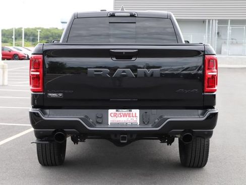 Used 2025 RAM 1500 Limited AWD/4WD image 3