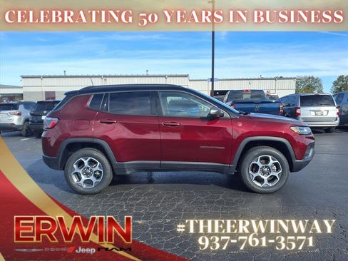 Certified 2022 Jeep Compass Trailhawk image 2
