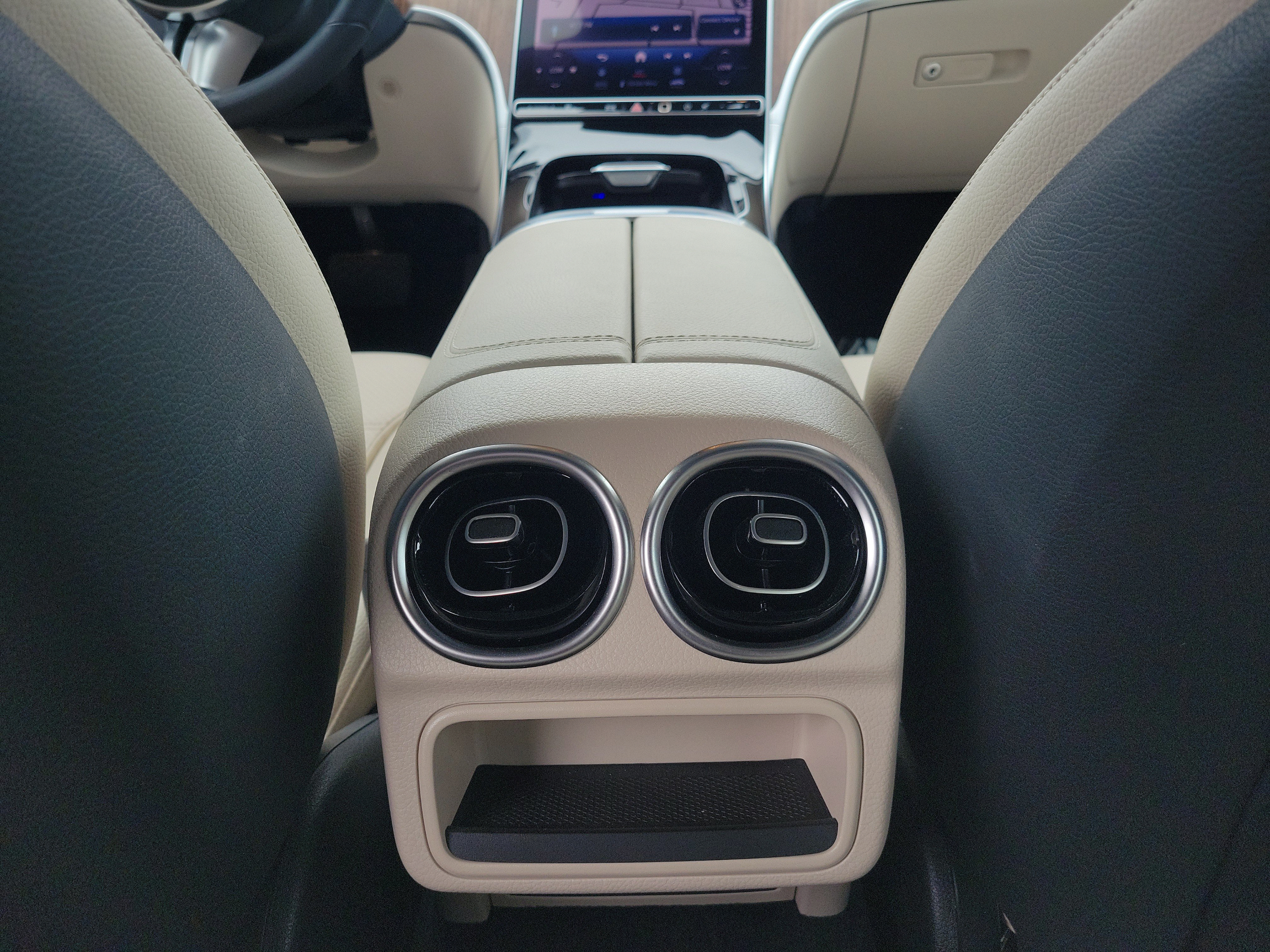 Certified 2023 Mercedes-Benz C 300 Sedan image 11