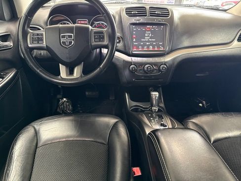 Used 2015 Dodge Journey Crossroad w/ Flexible Seating Group FWD image 13