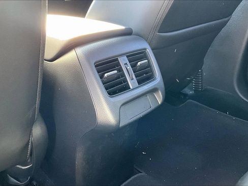 Used 2025 Acura ADX AWD image 32