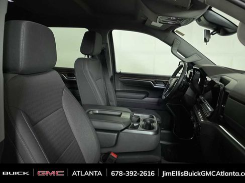 Used 2025 Chevrolet Silverado 1500 LT image 27