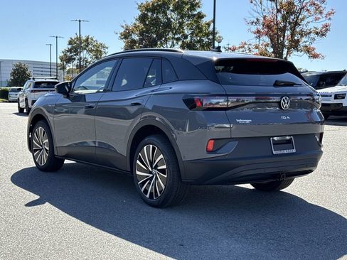 New 2025 Volkswagen ID.4 Pro image 3
