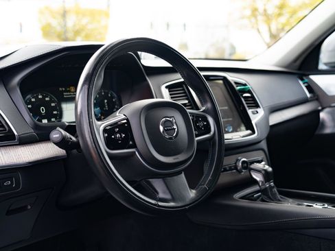 Used 2021 Volvo XC90 T6 Inscription w/ Advanced Package AWD/4WD image 14