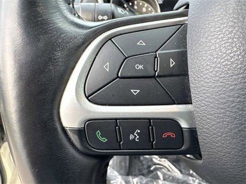 Used 2020 Jeep Compass Latitude image 29