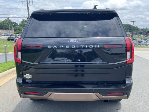Used 2025 Ford Expedition King Ranch AWD/4WD image 8