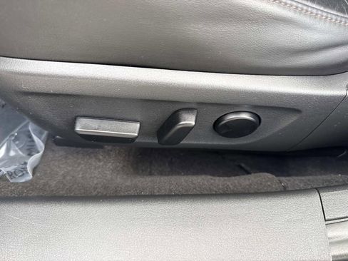 Certified 2023 MAZDA MAZDA3 s image 29