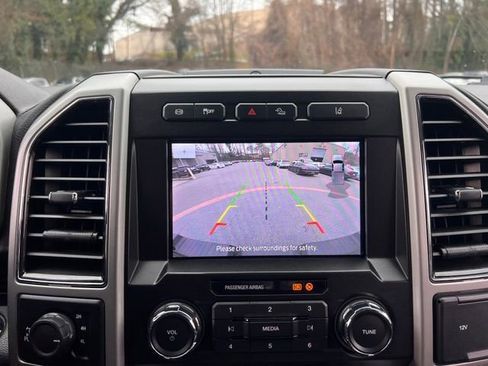Used 2021 Ford F250 Lariat AWD/4WD image 24