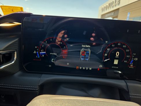 Used 2024 Ford Mustang GT Premium image 17