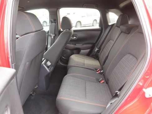 Used 2024 Honda HR-V Sport image 9