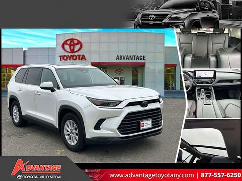 Used 2024 Toyota Grand Highlander AWD image 1