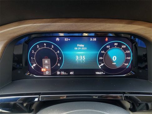 Certified 2025 Volkswagen Tiguan S image 24