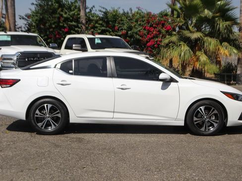 Used 2023 Nissan Sentra SV FWD image 10