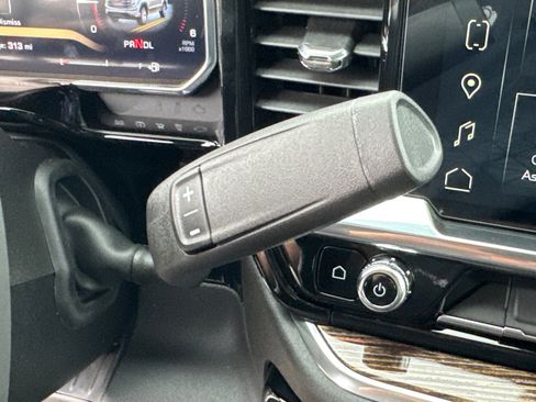 New 2026 GMC Sierra 1500 SLE image 34