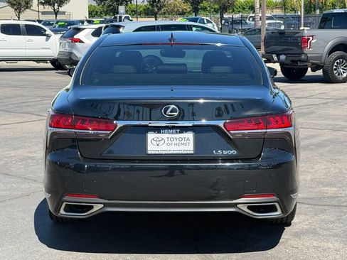 Used 2018 Lexus LS 500 w/ Accessory Package (Z2) RWD image 7