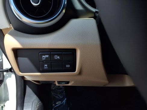 New 2026 MAZDA MX-5 Miata RF Grand Touring RWD image 17