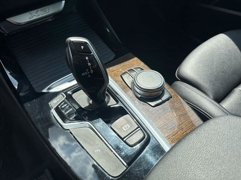 Used 2019 BMW X3 sDrive30i w/ Convenience Package RWD image 16