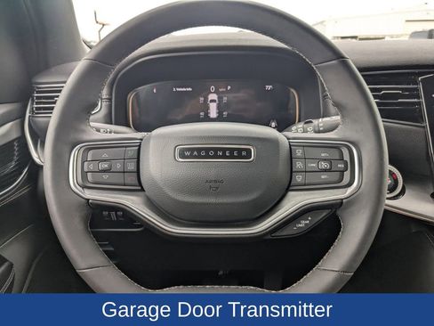Used 2023 Jeep Wagoneer Series II image 31