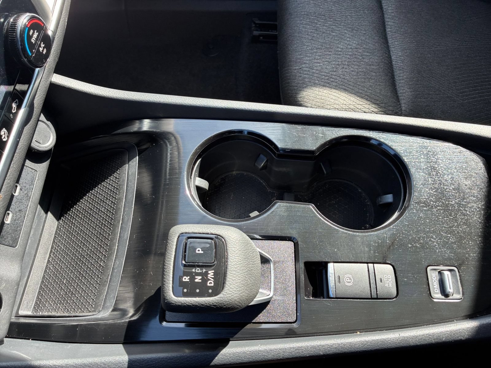 Used 2026 Nissan Rogue SV FWD image 42