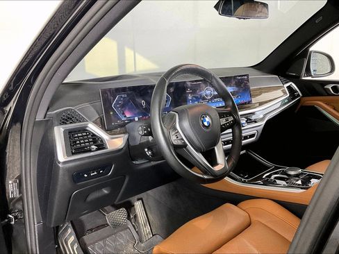 Certified 2025 BMW X5 xDrive40i w/ Premium Package AWD/4WD image 11