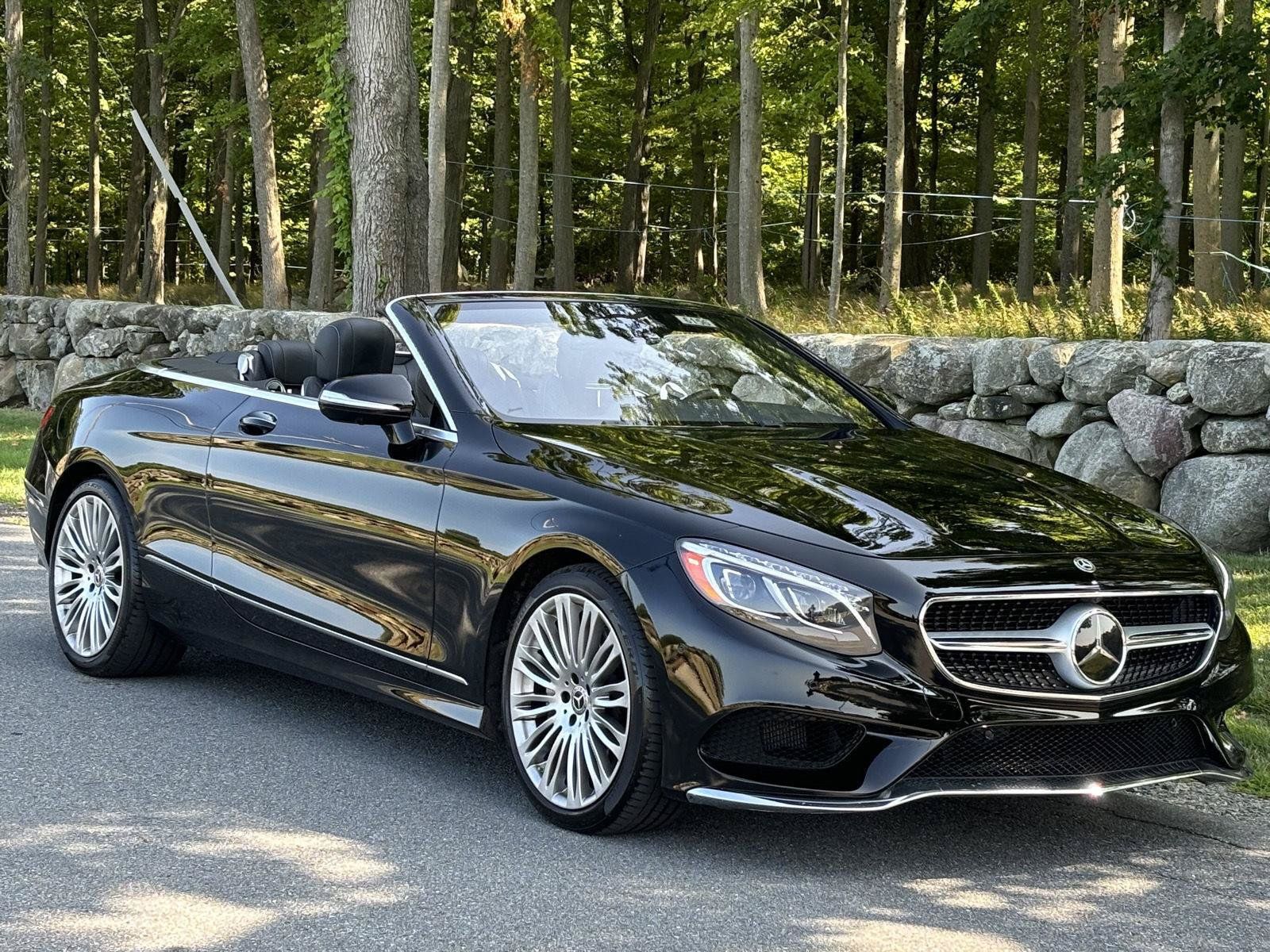 Used 2019 Mercedes-Benz S 560 Cabriolet image 1