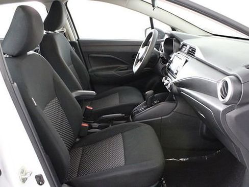 Used 2021 Nissan Versa S image 13