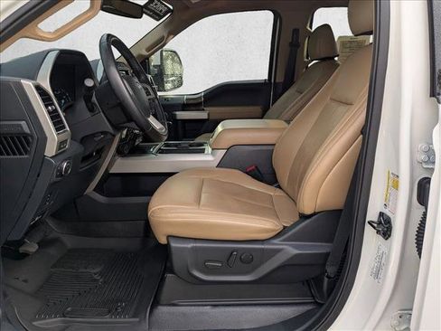 Used 2022 Ford F350 Lariat w/ Lariat Value Package AWD/4WD image 15