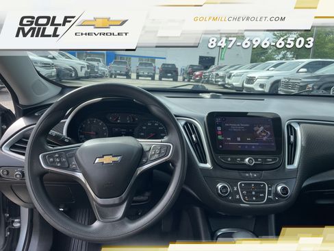 Used 2024 Chevrolet Malibu LT FWD image 19