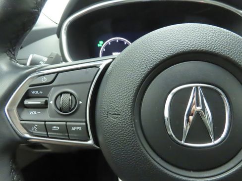 Used 2022 Acura MDX Technology image 11