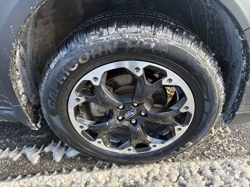 Certified 2023 Subaru Crosstrek 2.0i Premium image 17