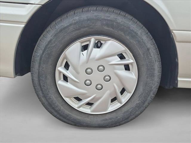 Used 2000 Toyota Camry CE FWD image 24