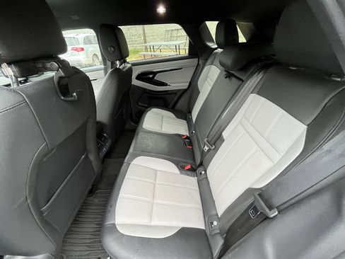 Certified 2023 Land Rover Range Rover Evoque R-Dynamic SE image 30