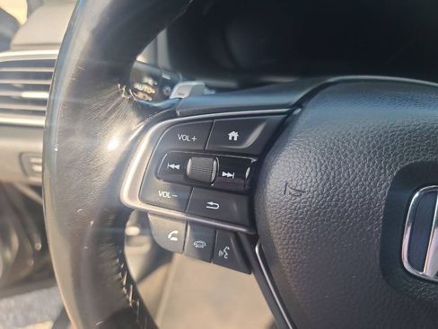 Used 2020 Honda Accord Sport image 21