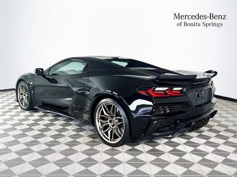 Used 2024 Chevrolet Corvette Z06 w/ Stealth Interior Trim Package RWD image 5