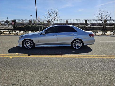 Used 2014 Mercedes-Benz E 350 Sedan image 8