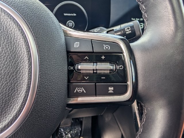 Used 2024 Kia Carnival SX Prestige FWD image 23