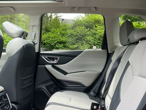 Certified 2024 Subaru Forester Premium AWD/4WD image 22