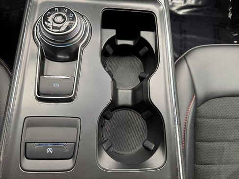 Certified 2024 Ford Edge ST-Line image 20