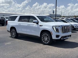 New 2026 GMC Yukon XL Denali w/ Denali Reserve Package AWD/4WD video 1