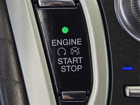 Used 2017 Lincoln MKX Select w/ Select Plus Package image 21