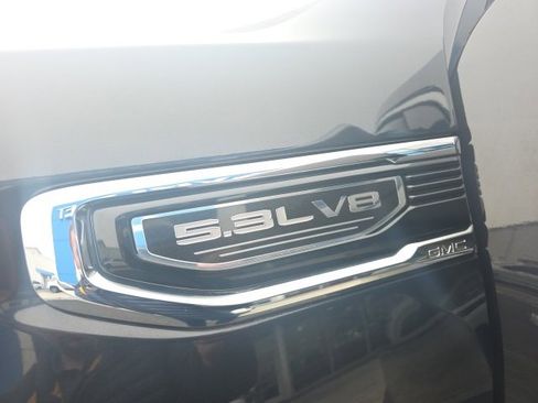 Used 2020 GMC Sierra 1500 SLE w/ SLE Value Package image 10